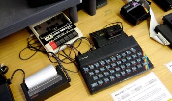 ZX Spectrum 48K: Digital Dreams in NYC